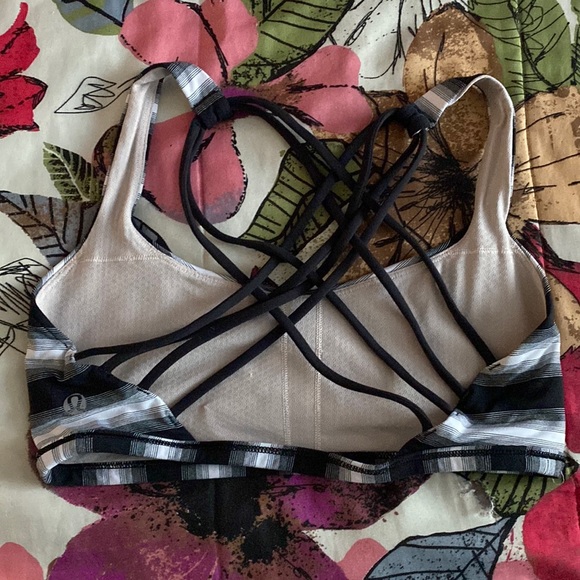 Lululemon Free To Be Wild Bra - Picture 3 of 6